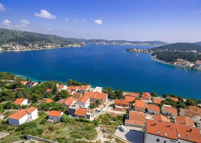 Prestige Vacation With Gorgeous Pool And Bbq Area Villa *